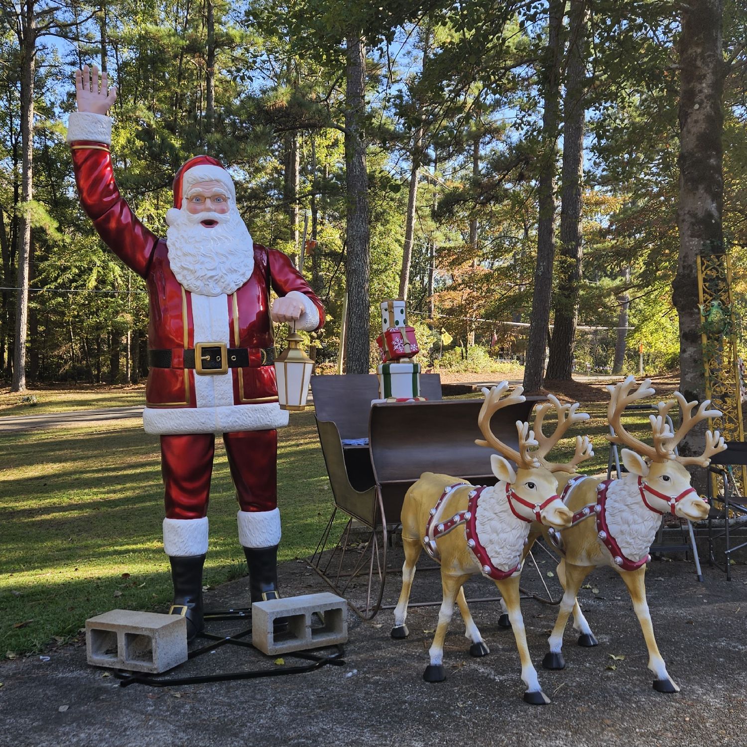 Cothron's holiday lights, Christmas lights in Camden, AR (photo 1)