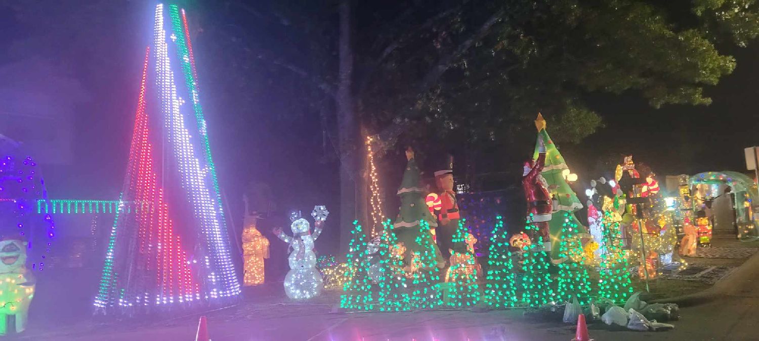 The Lightshow on Etheridge Road, Christmas lights in Canton, TX (photo 4)