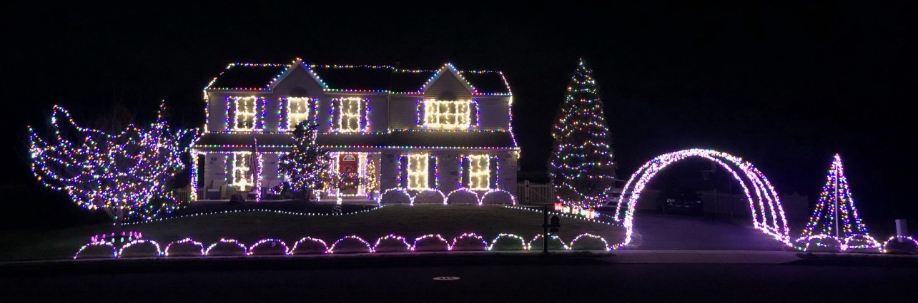 Miracle on Thornbury, Christmas lights in Doiglassville, PA (photo 3)