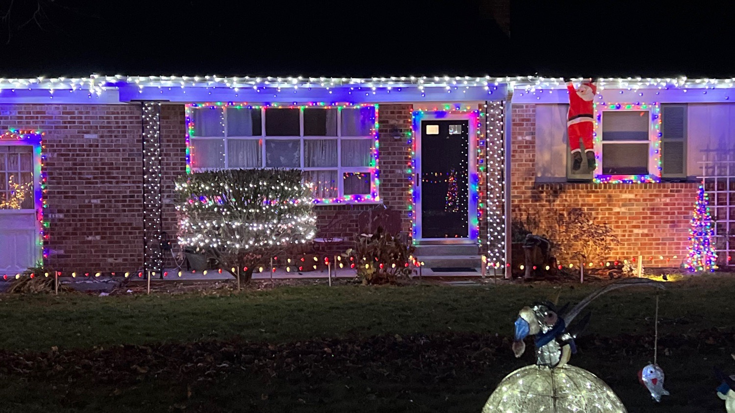 Ewell Lights (East Earl), Christmas lights in East Earl, PA (photo 2)