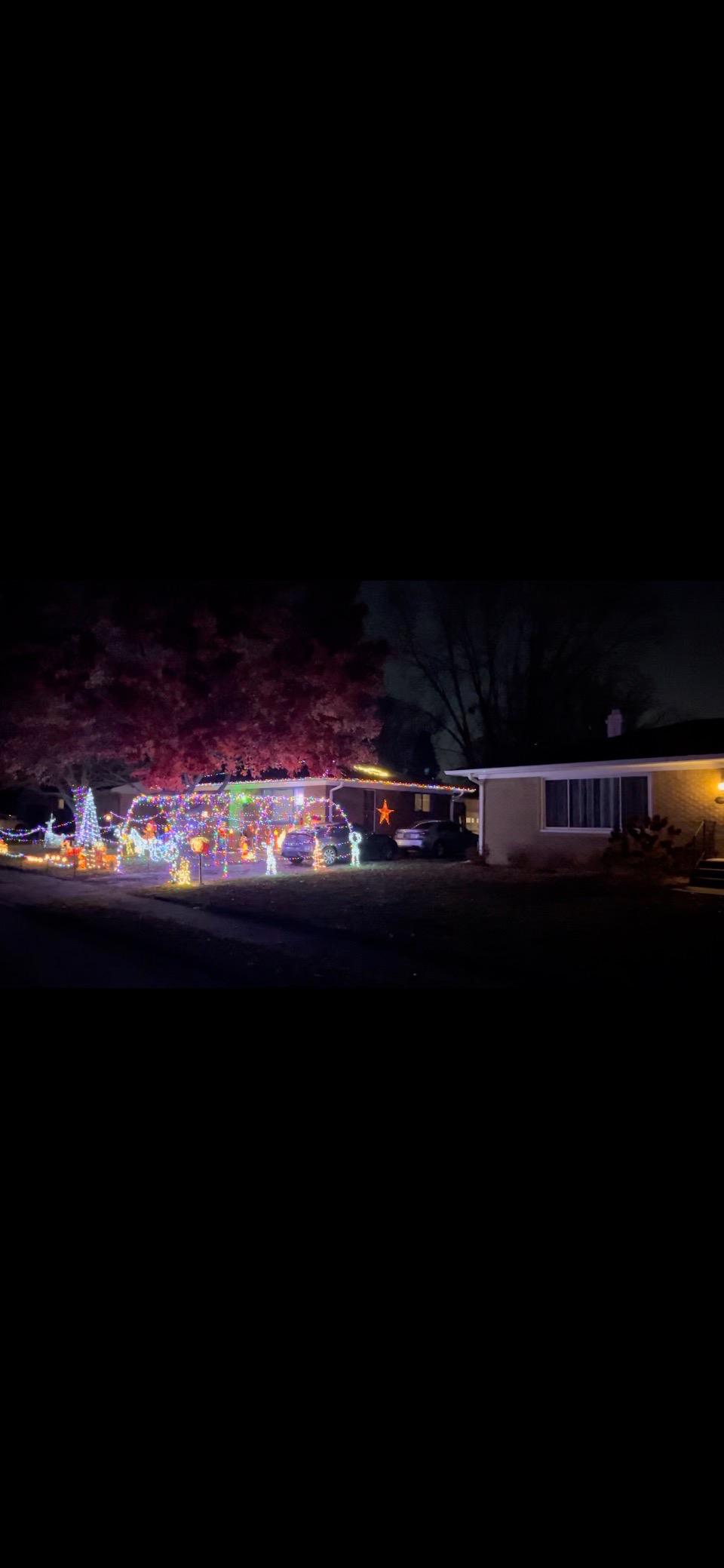 Crouch Family, Christmas lights in Speedway, IN (photo 2)