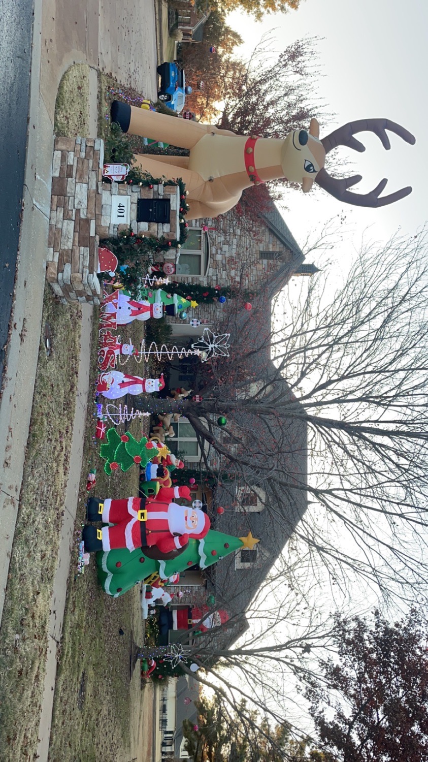 Cowan’s Christmas ☃️, Christmas lights in Broken Arrow, OK (photo 1)