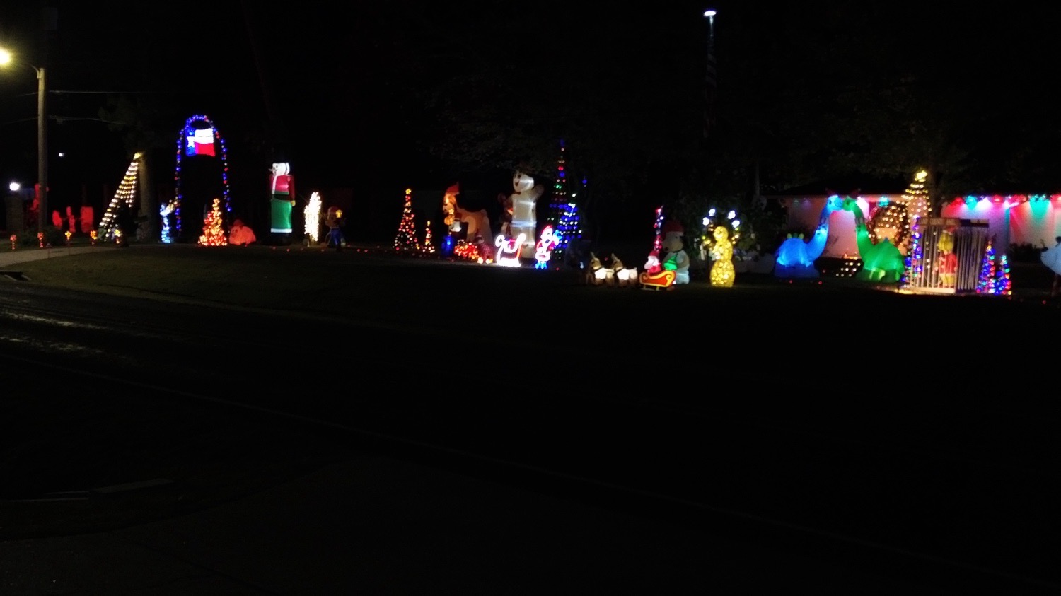 Lafayette Christmas, Christmas lights in Pittsburg, TX (photo 3)