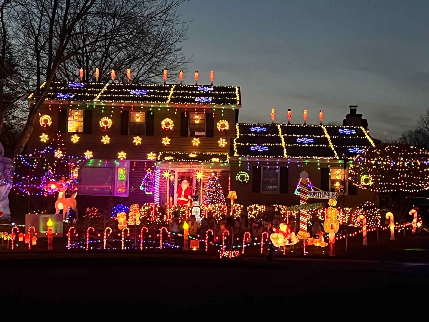 Walter’s Fun Christmas Experience, Christmas lights in Lansdale, PA (photo 4)