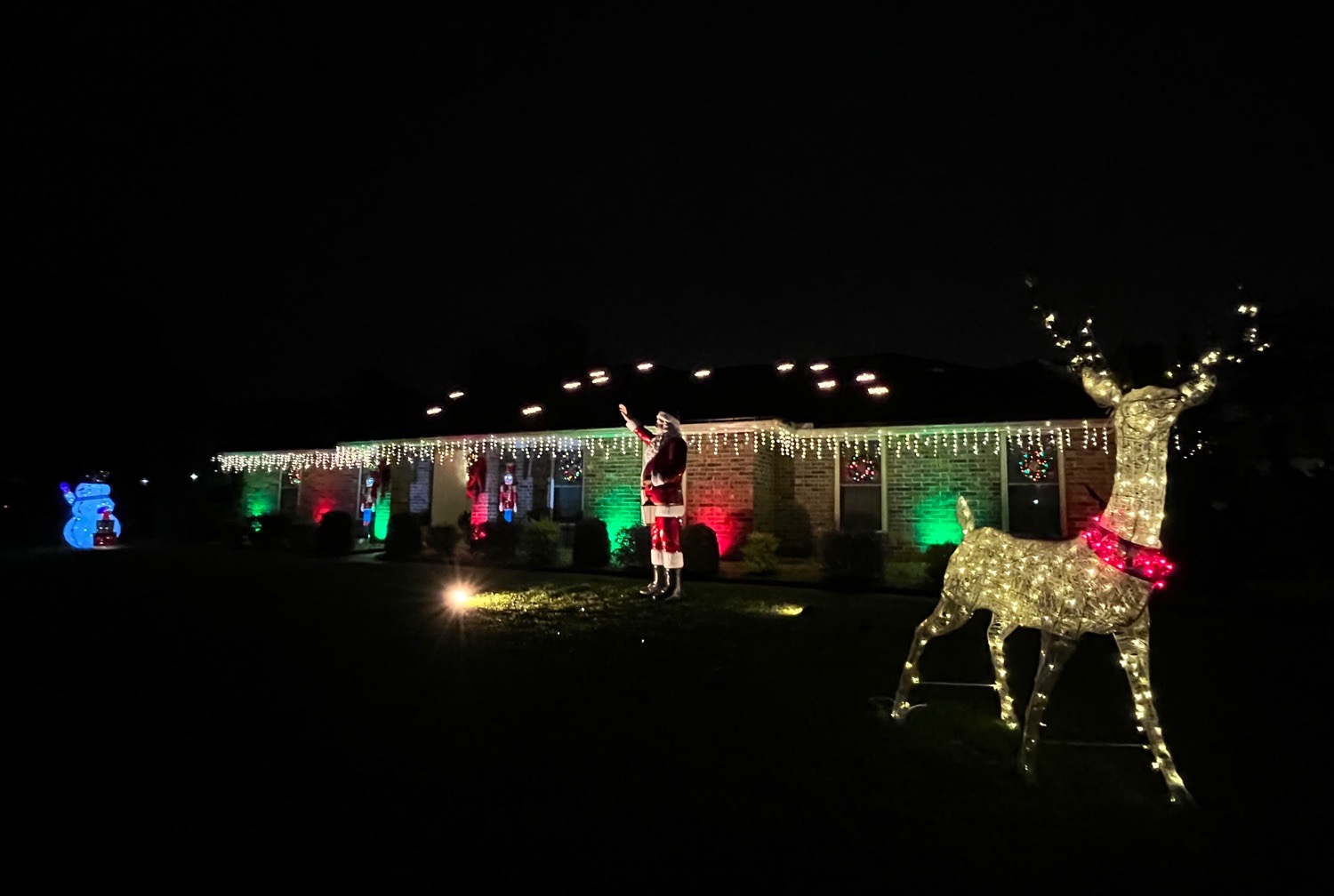Moss oak Christmas, Christmas lights in Jacksonville, FL (photo 1)