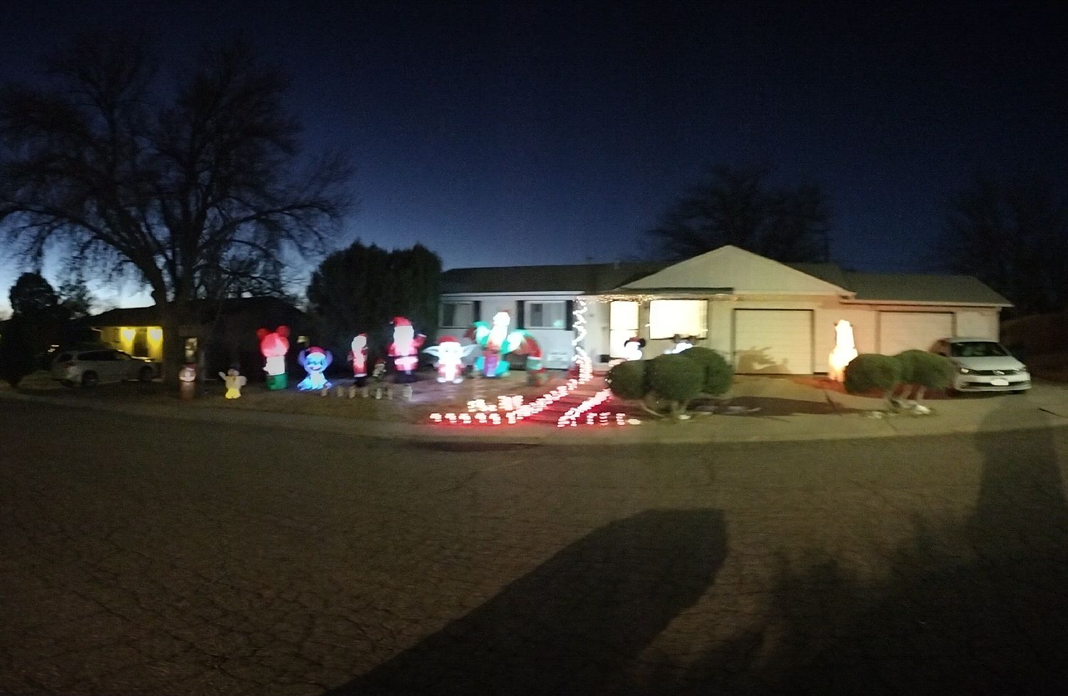 Dancing Christmas lights, Christmas lights in Pueblo, CO (photo 1)