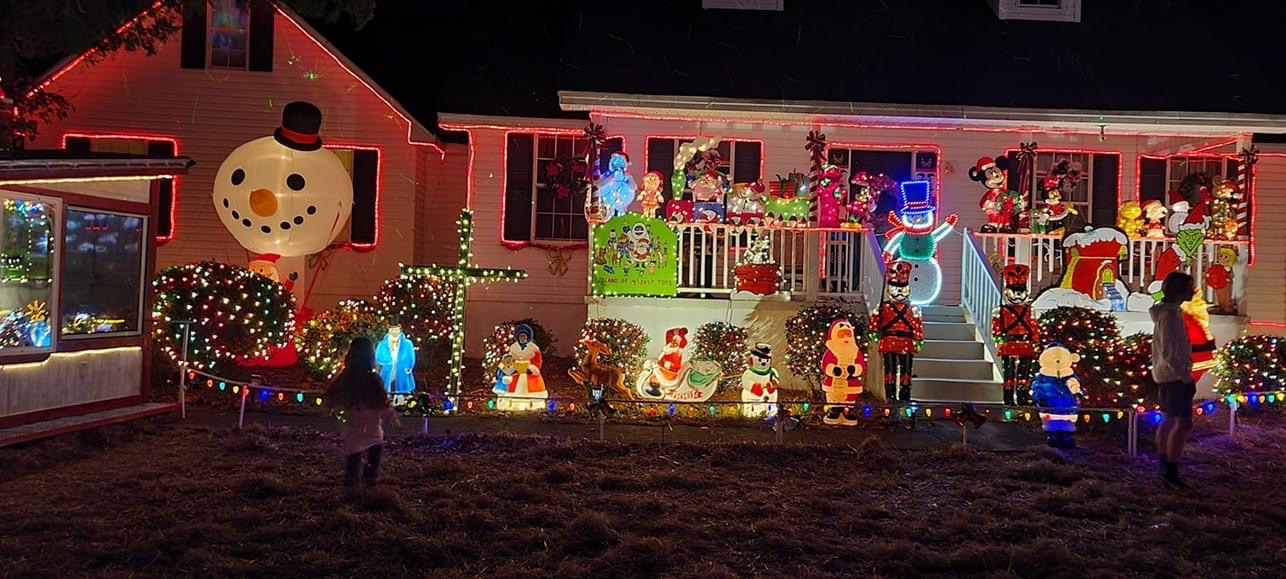 Our Town, Christmas lights in Perry, GA (photo 2)