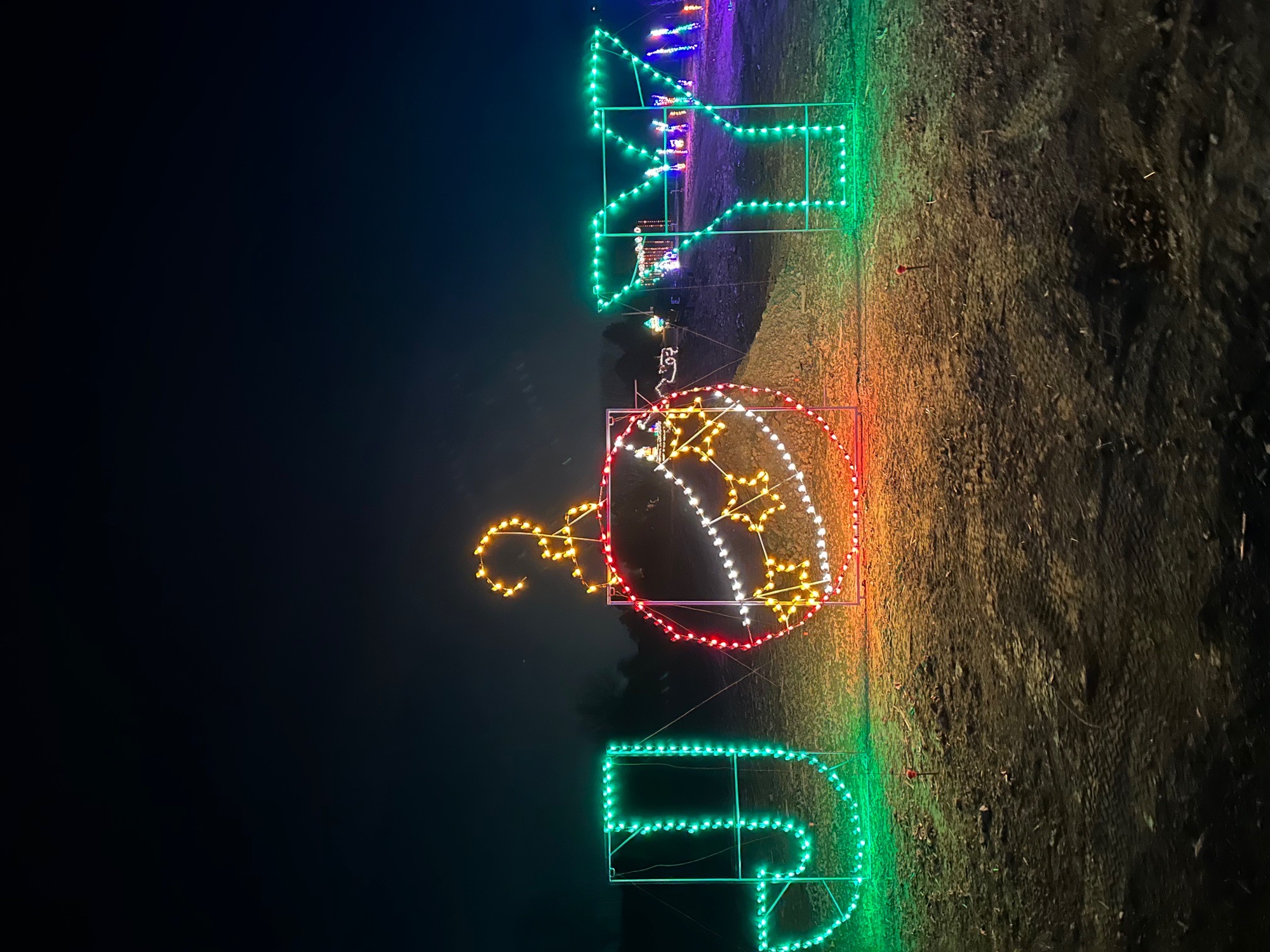 Holiday Light Show at Yeager’s Farm, Christmas lights in Phoenixville, PA (photo 1)