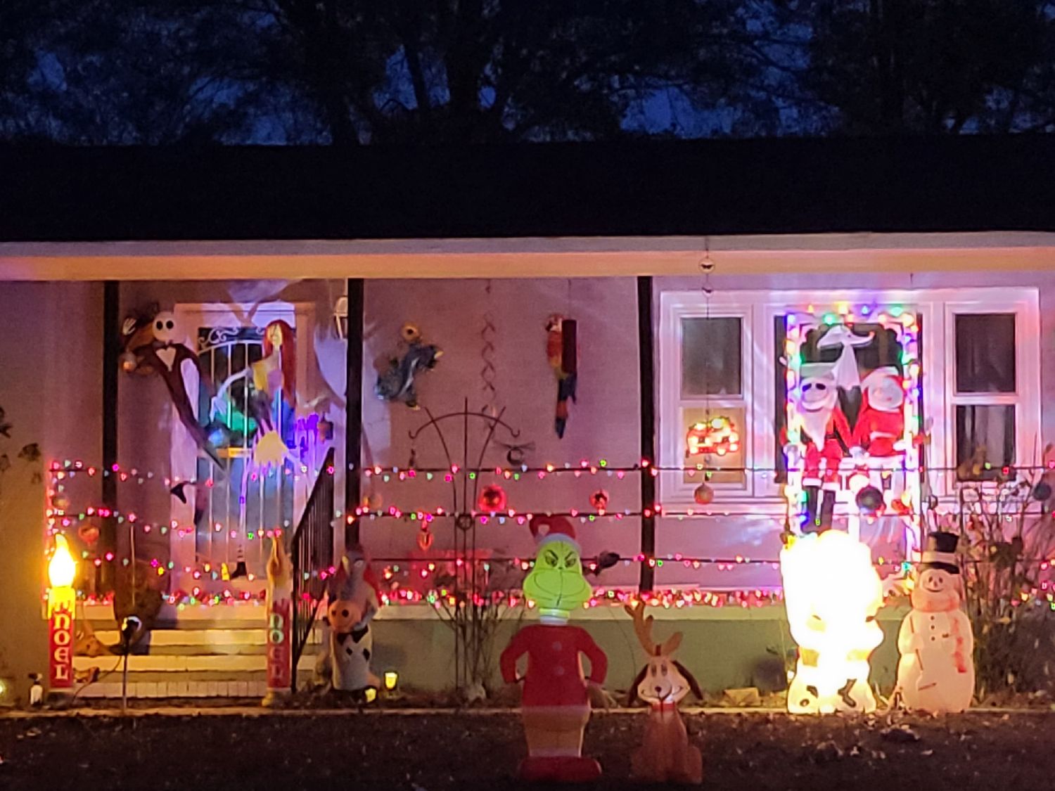 Tully House, Christmas lights in Woodbury, GA (photo 5)
