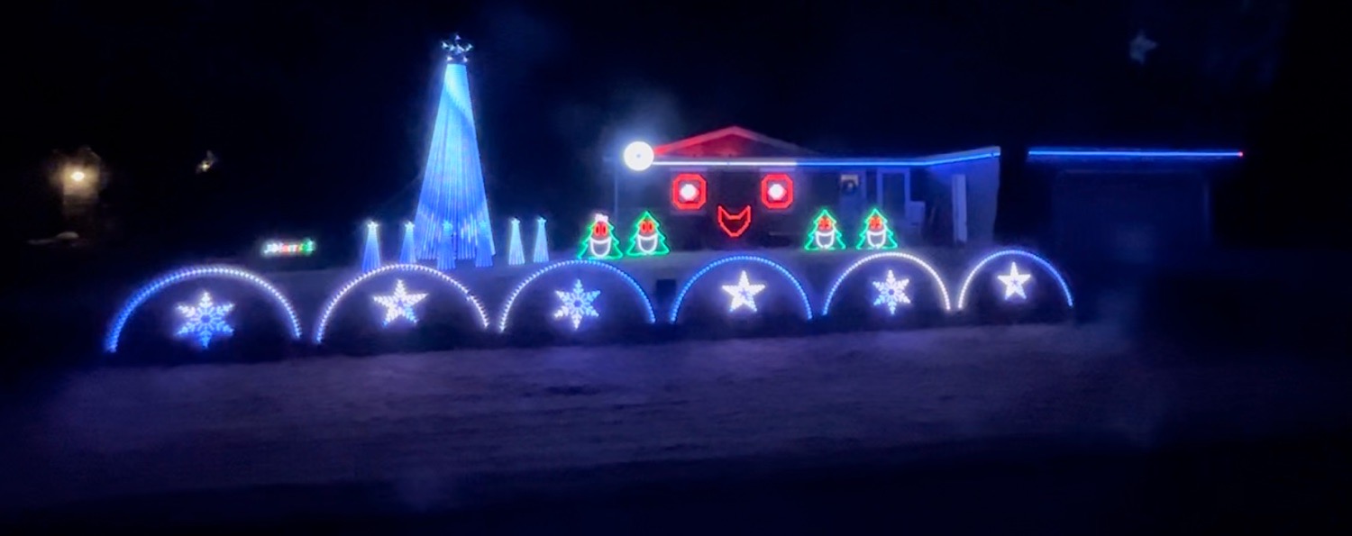 Kern Christmas Light Show, Christmas lights in Elkhart, IN (photo 1)