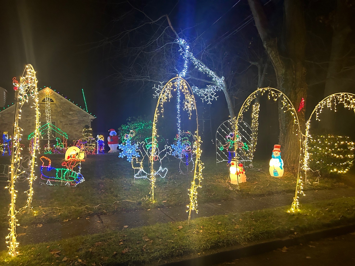 Jenkintown Christmas!, Christmas lights in Jenkintown, PA (photo 2)