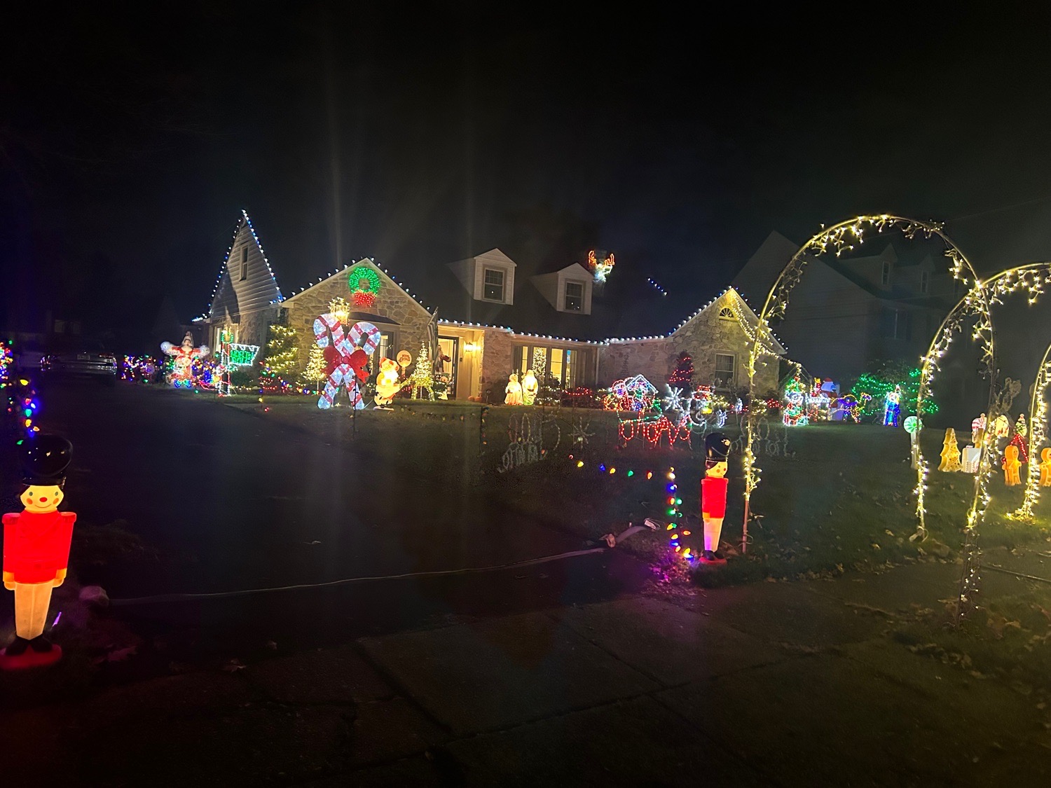 Jenkintown Christmas!, Christmas lights in Jenkintown, PA (photo 4)
