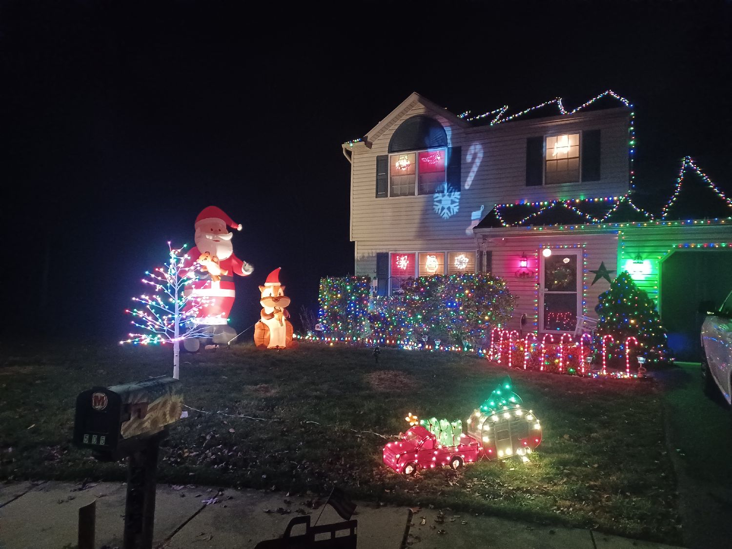 Christmas on Canvasback, Christmas lights in Birdsboro, PA (photo 1)