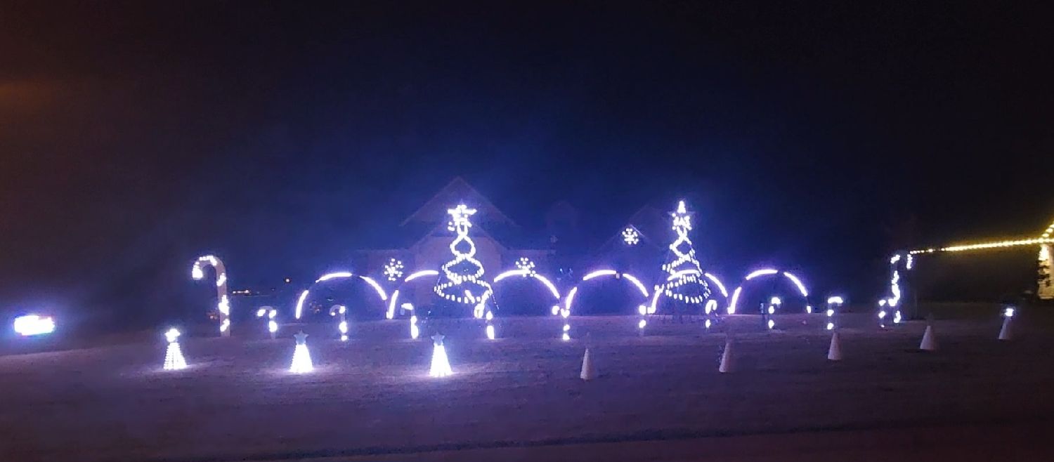 Lake country crossing lights, Christmas lights in Pottsboro, TX (photo 2)
