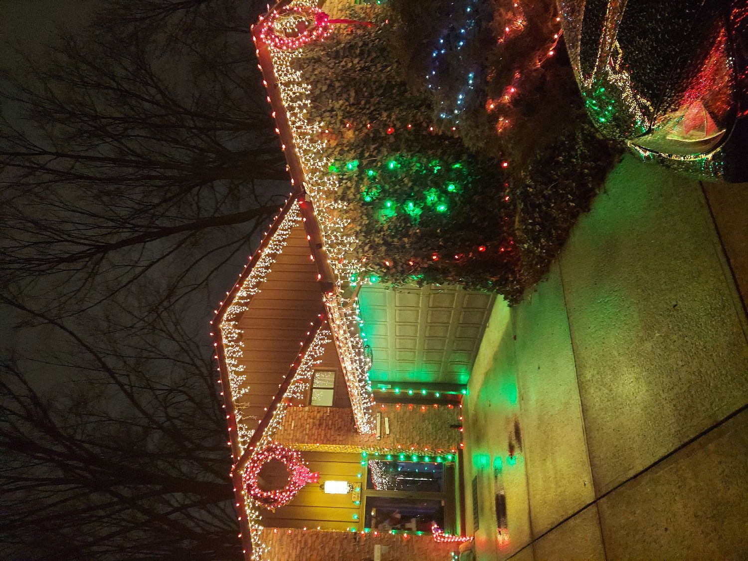 Christmas joy, Christmas lights in North Ridgeville, OH (photo 4)