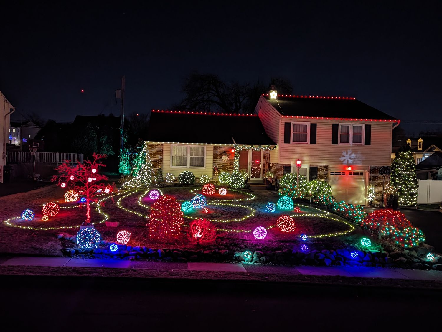 Wagner Family Magical Holiday Spheres, Christmas lights in Plymouth Meeting, PA (photo 1)