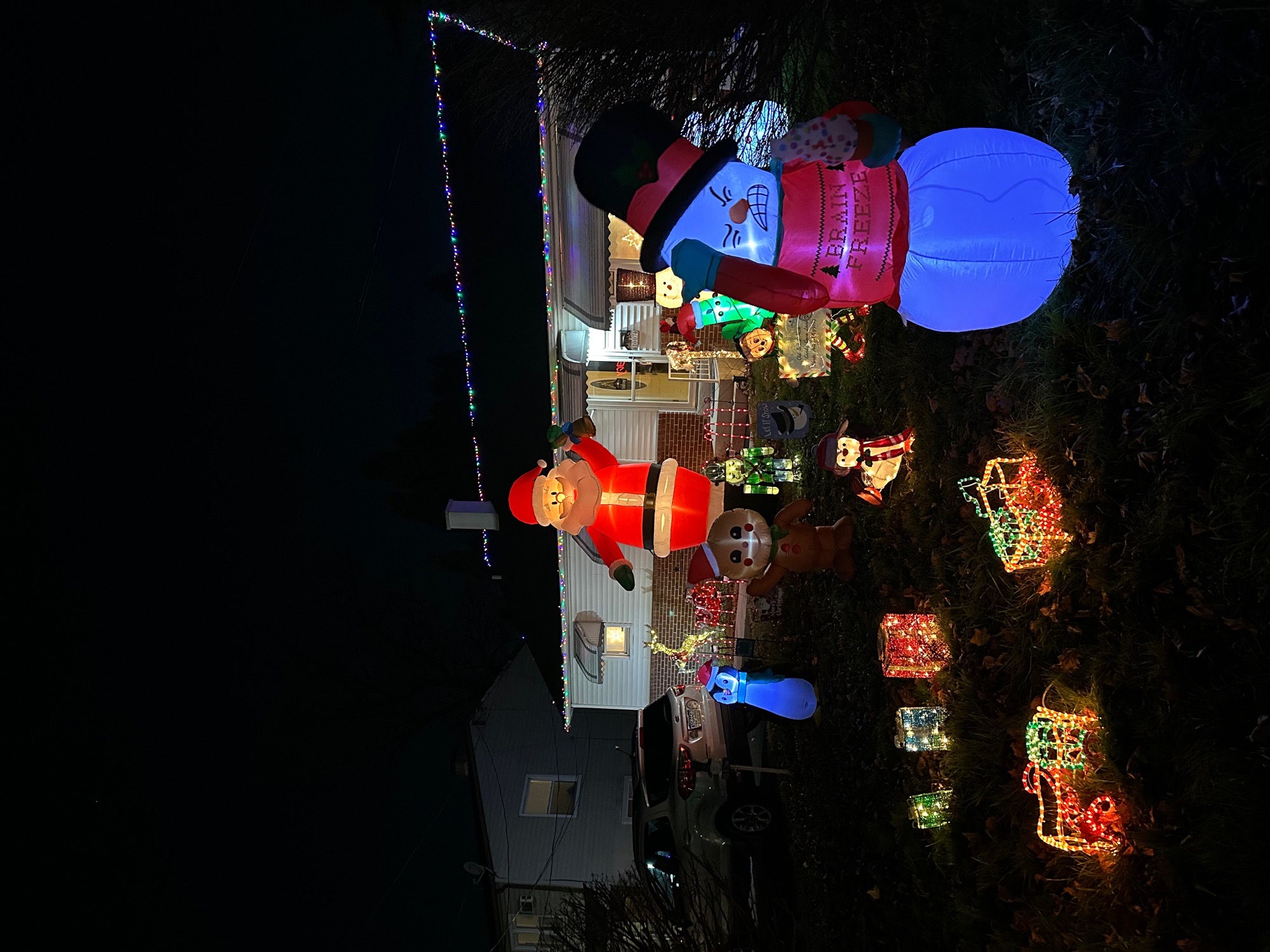 From Our Home To Yours, Christmas lights in Willow Grove, PA (photo 5)