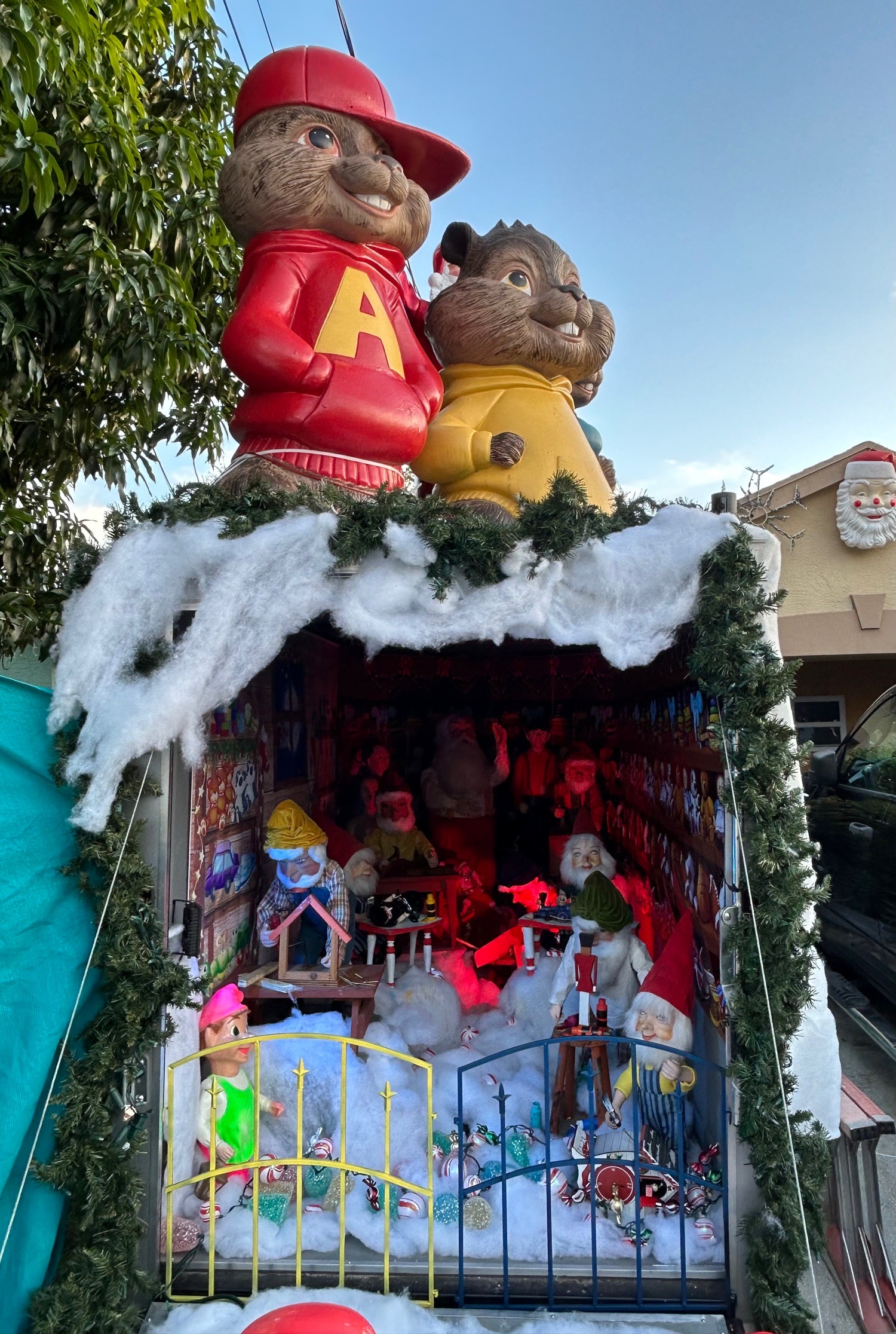 Snow House, Christmas lights in Jupiter, FL (photo 3)