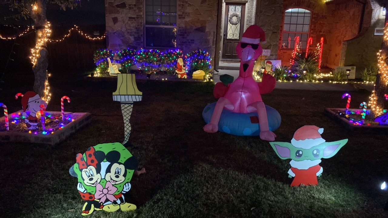 Christmas at Corsica Loop, Christmas lights in Round Rock, TX (photo 2)