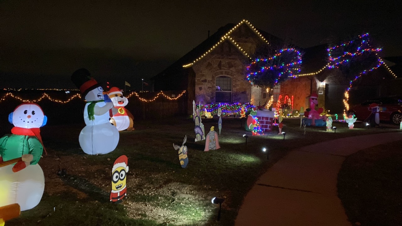 Christmas at Corsica Loop, Christmas lights in Round Rock, TX (photo 5)