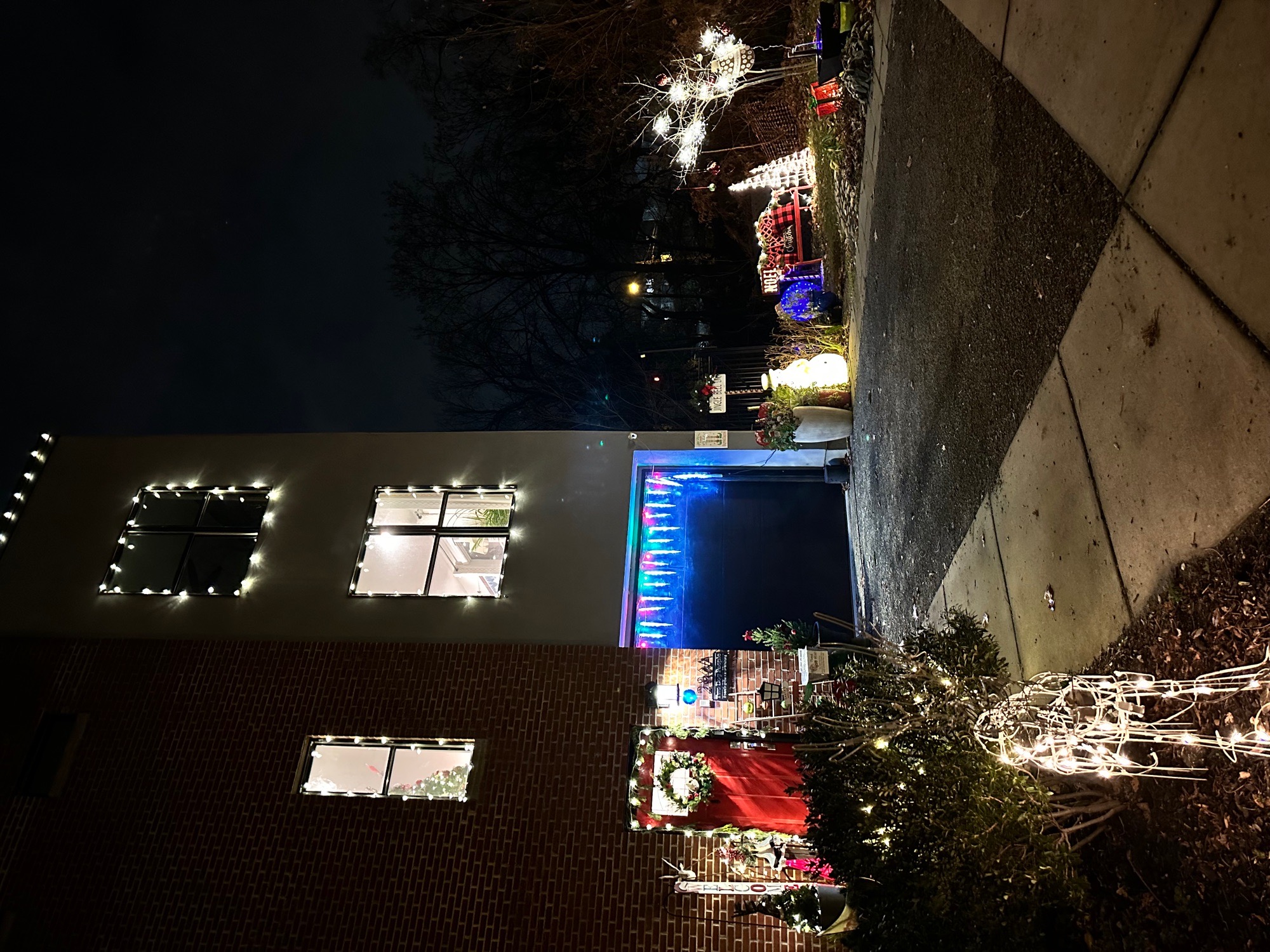 Believe, Christmas lights in Philadelphia, PA (photo 3)