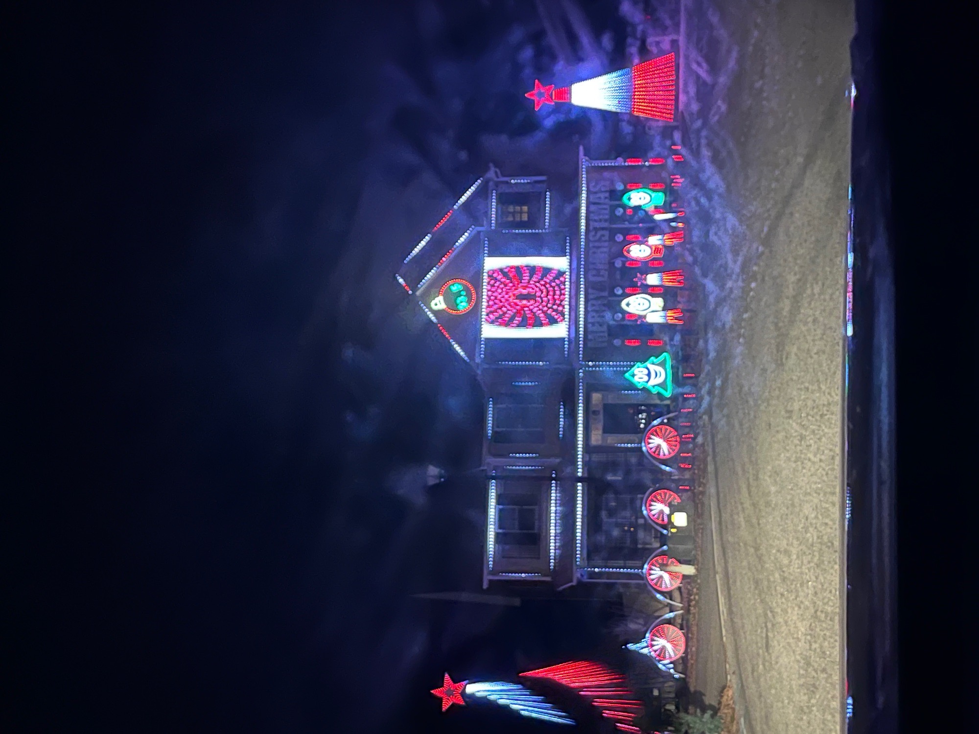 Westgate house, Christmas lights in Raeford, NC (photo 1)