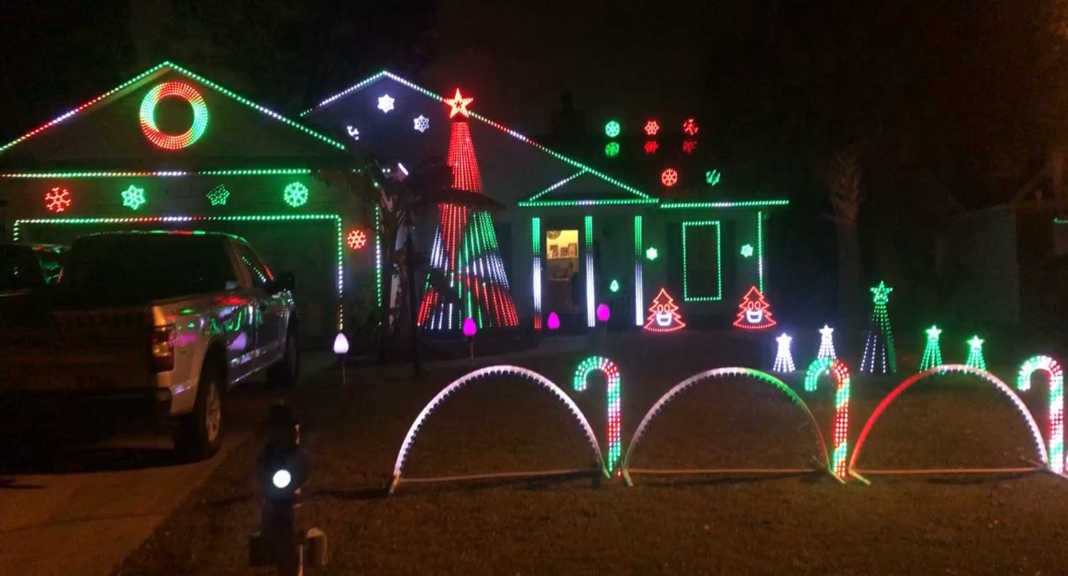Hoppes Family Lights, Christmas lights in Charleston, SC (photo 1)