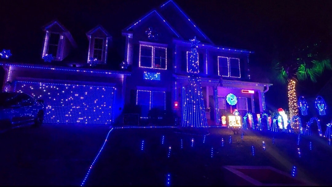 Wonderland of Temuco Ln. Holiday Light Show, Christmas lights in Summerville, SC (photo 4)
