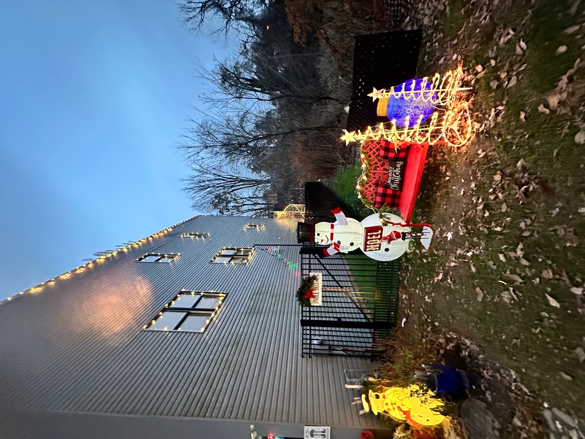 Believe, Christmas lights in Philadelphia, PA (photo 5)