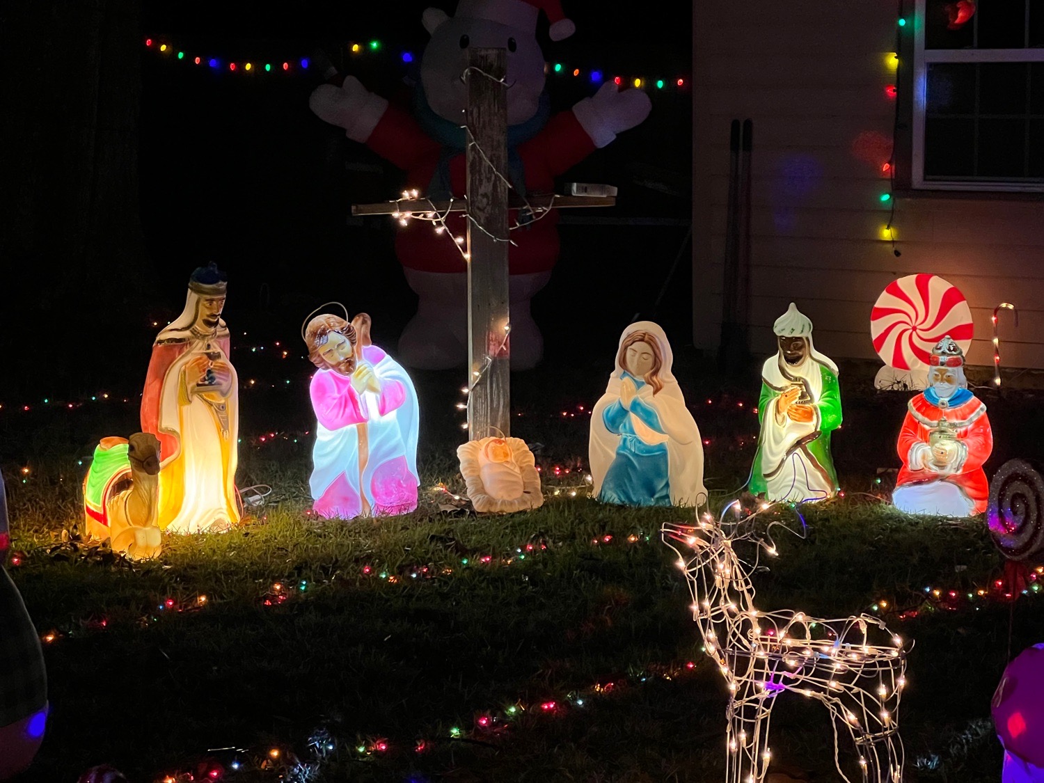 Walker Christmas Wonderland, Christmas lights in Newberry, FL (photo 2)