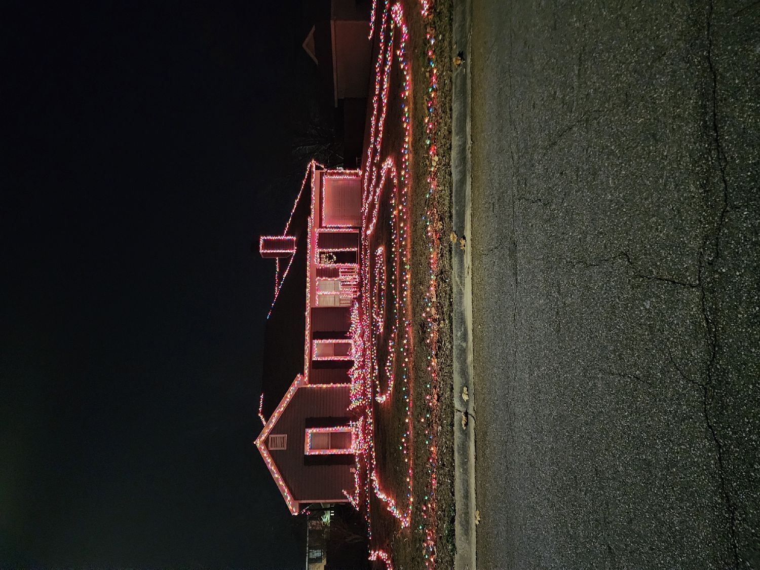 Lights on Ashford, Christmas lights in Warner Robins, GA (photo 2)