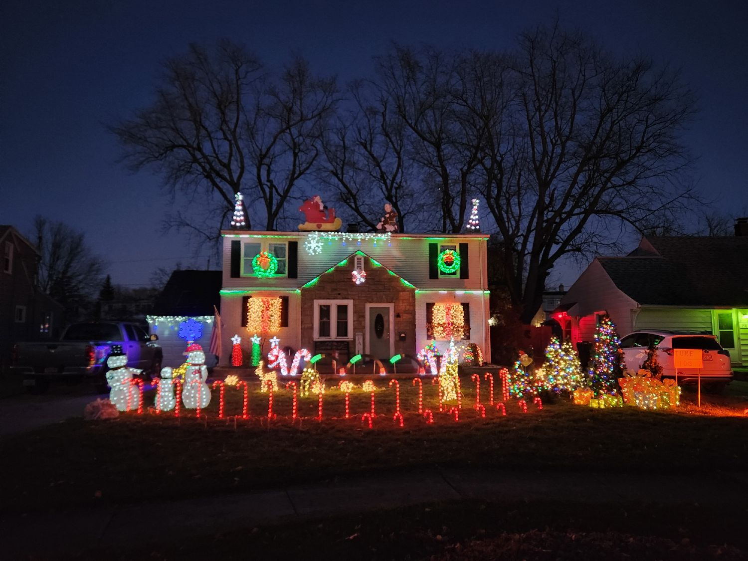 Lights of Kenview, Christmas lights in Buffalo, NY (photo 1)