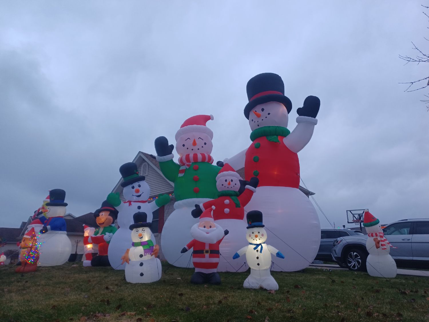 Penn Oak Christmas, Christmas lights in Crown Point, IN (photo 1)