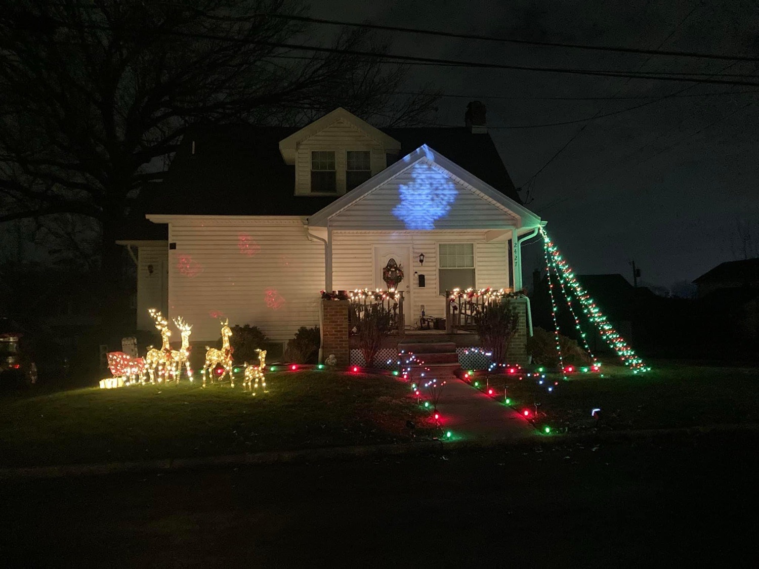 Merry Christmas, Christmas lights in Abington, PA (photo 2)