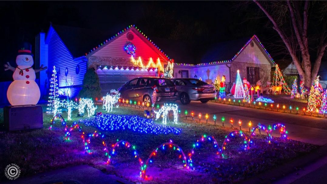 Christmas with a twist, Christmas lights in Swansea, IL (photo 3)