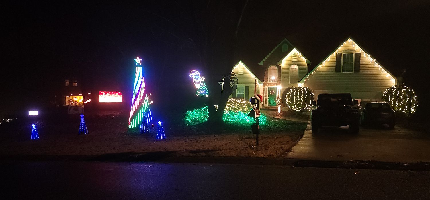 Lights On Shady Oak, Christmas lights in Cumming, GA (photo 1)