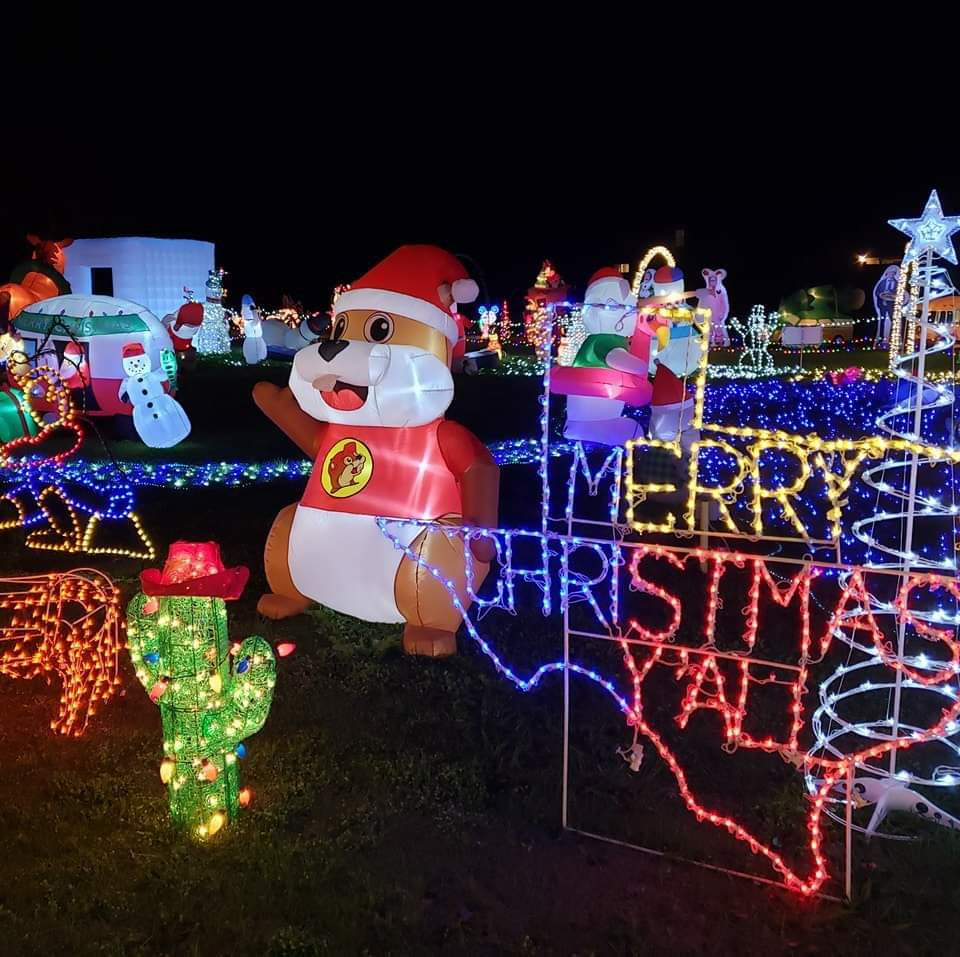 Mach Christmas Display, Christmas lights in Ennis, TX (photo 2)