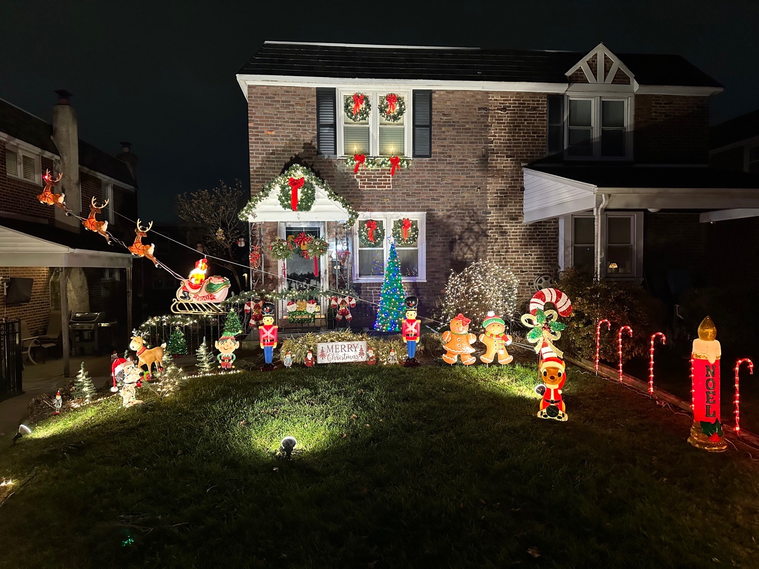 Rudolph in Flight, Christmas lights in Drexel Hill, PA (photo 3)