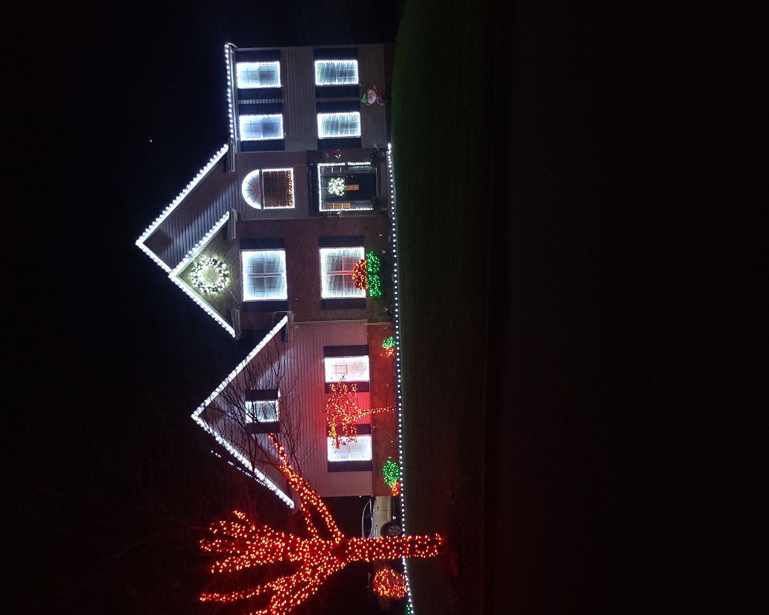 Mohawk xmas, Christmas lights in Easton, PA (photo 2)
