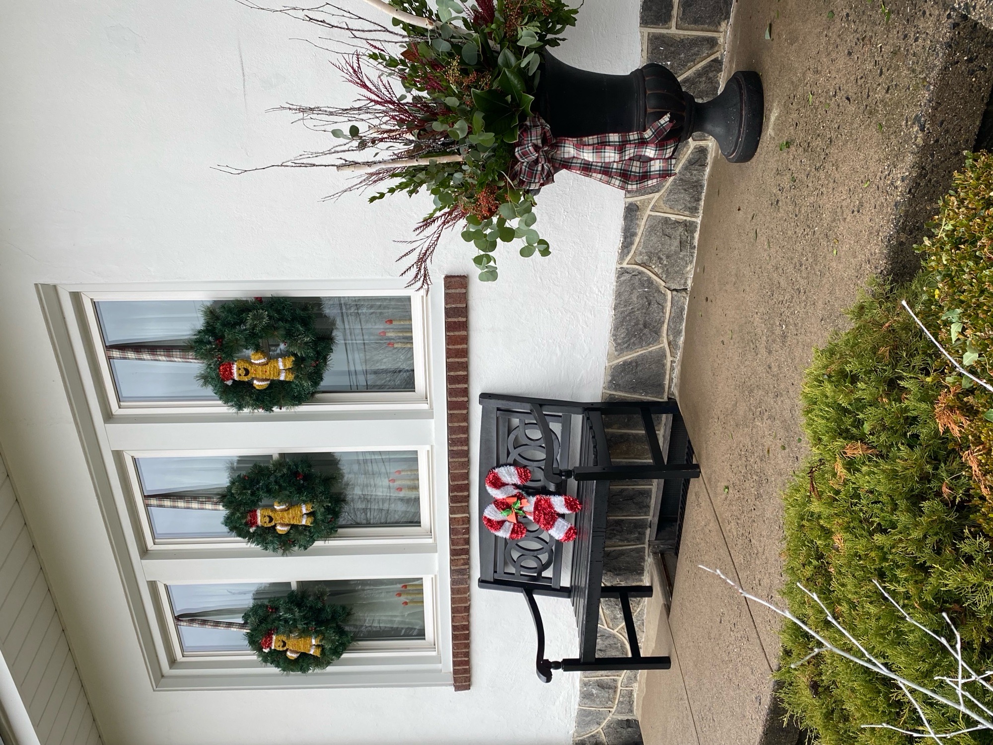 Gingerbread on Ferne, Christmas lights in Drexel Hill, PA (photo 3)