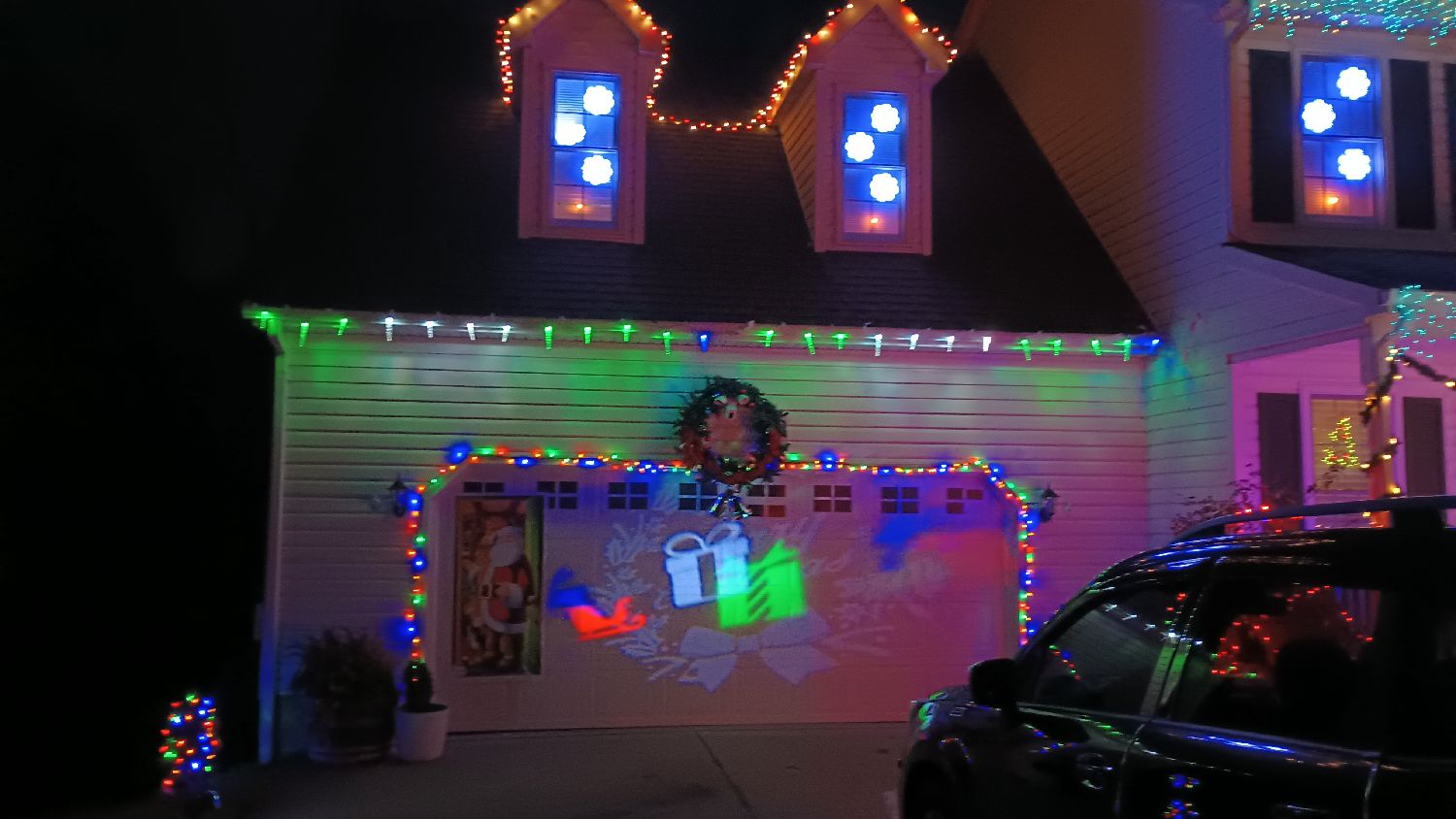 Christmas is Here!, Christmas lights in Fredericksburg, VA (photo 3)
