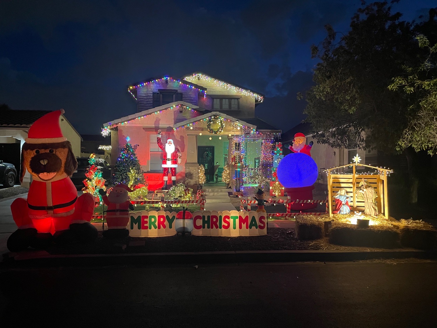 French Family Christmas Home, Christmas lights in Surprise, AZ (photo 1)