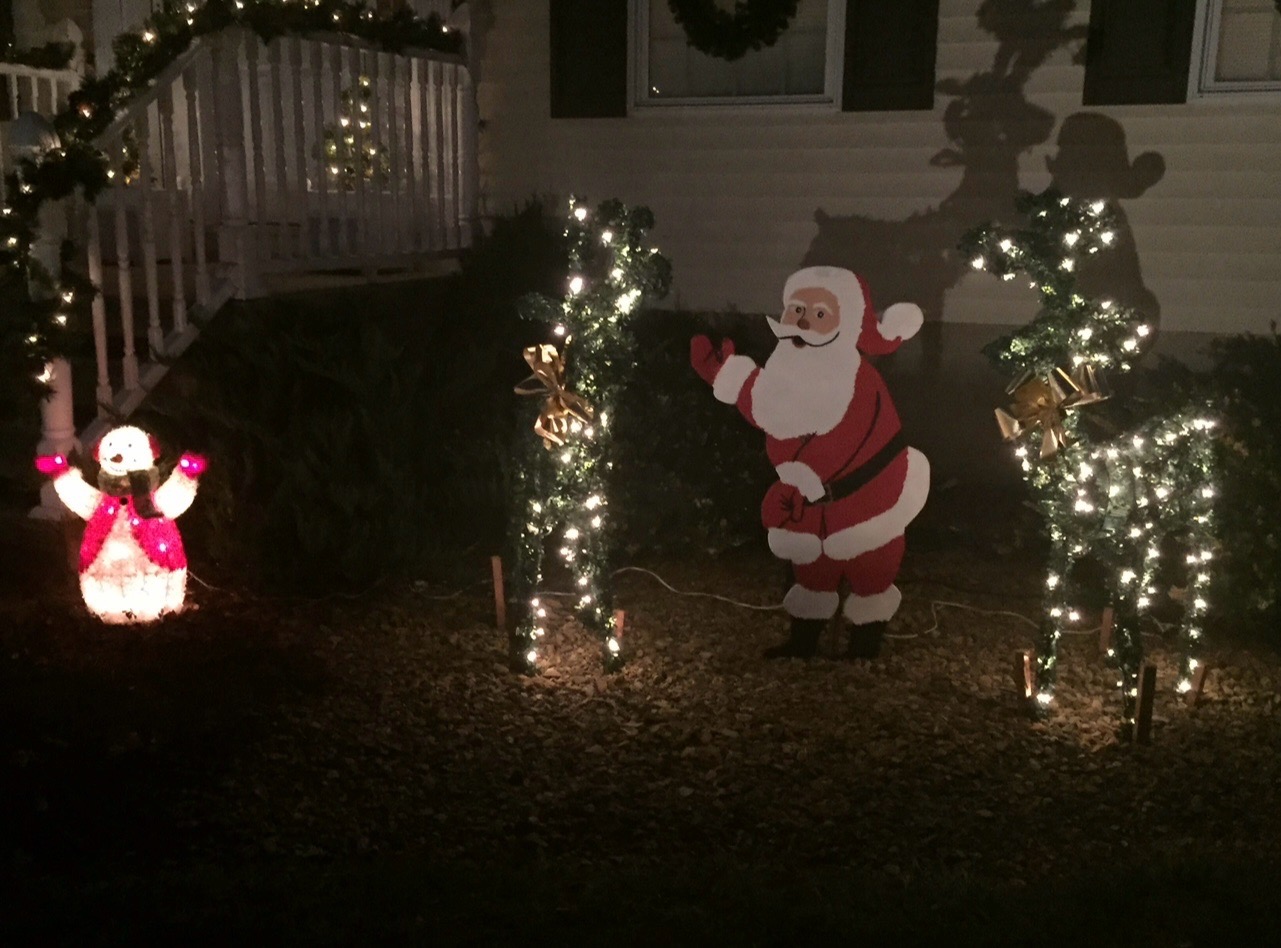 Our Christmas house on Laurel Ave, Christmas lights in Berkeley Springs, WV (photo 2)