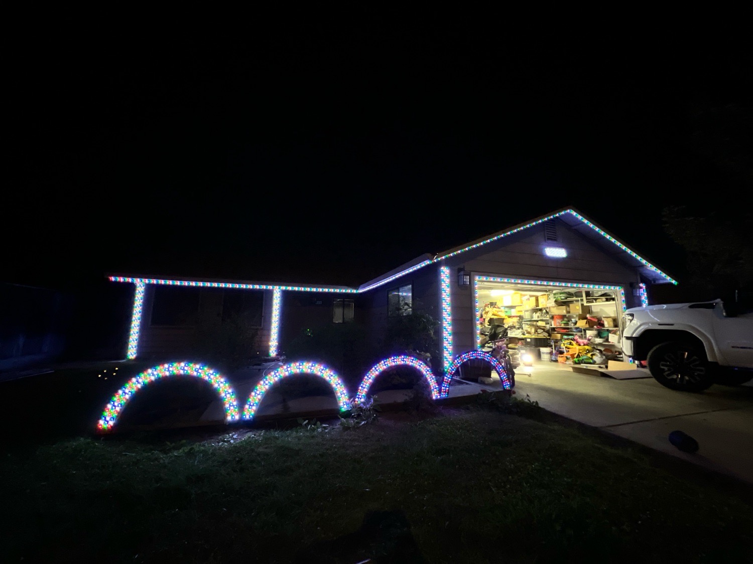 Havenly Light Show, Christmas lights in Oakdale, CA (photo 2)