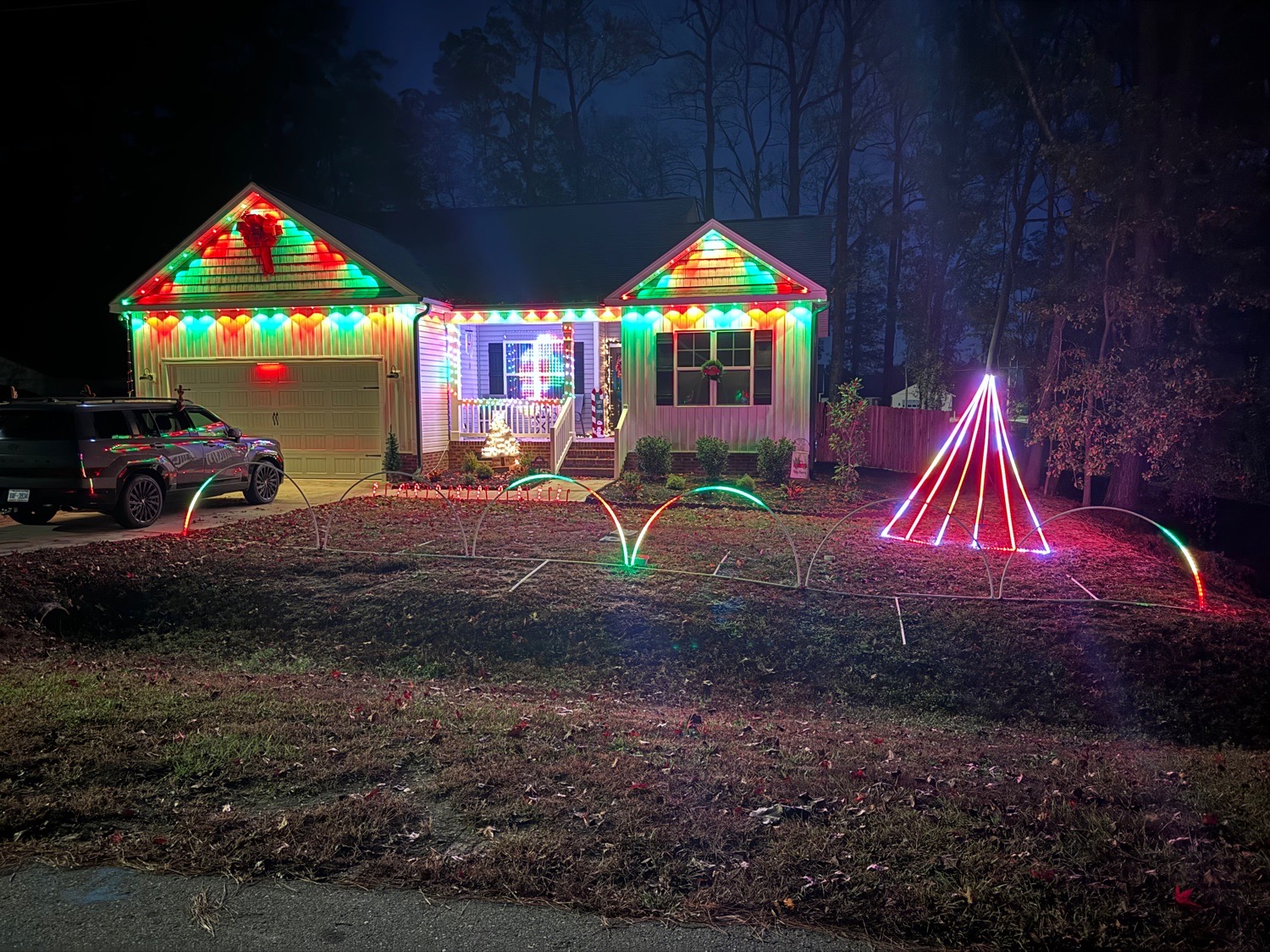 Christmas On Oak Street, Christmas lights in Pine Level, NC (photo 3)