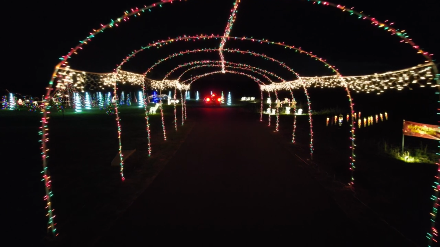 Drive -Thru Christmas on Merry Lane, Christmas lights in Seaford, DE (photo 1)