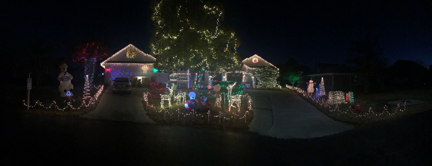 Longos Lights, Christmas lights in Myrtle Beach, SC (photo 1)