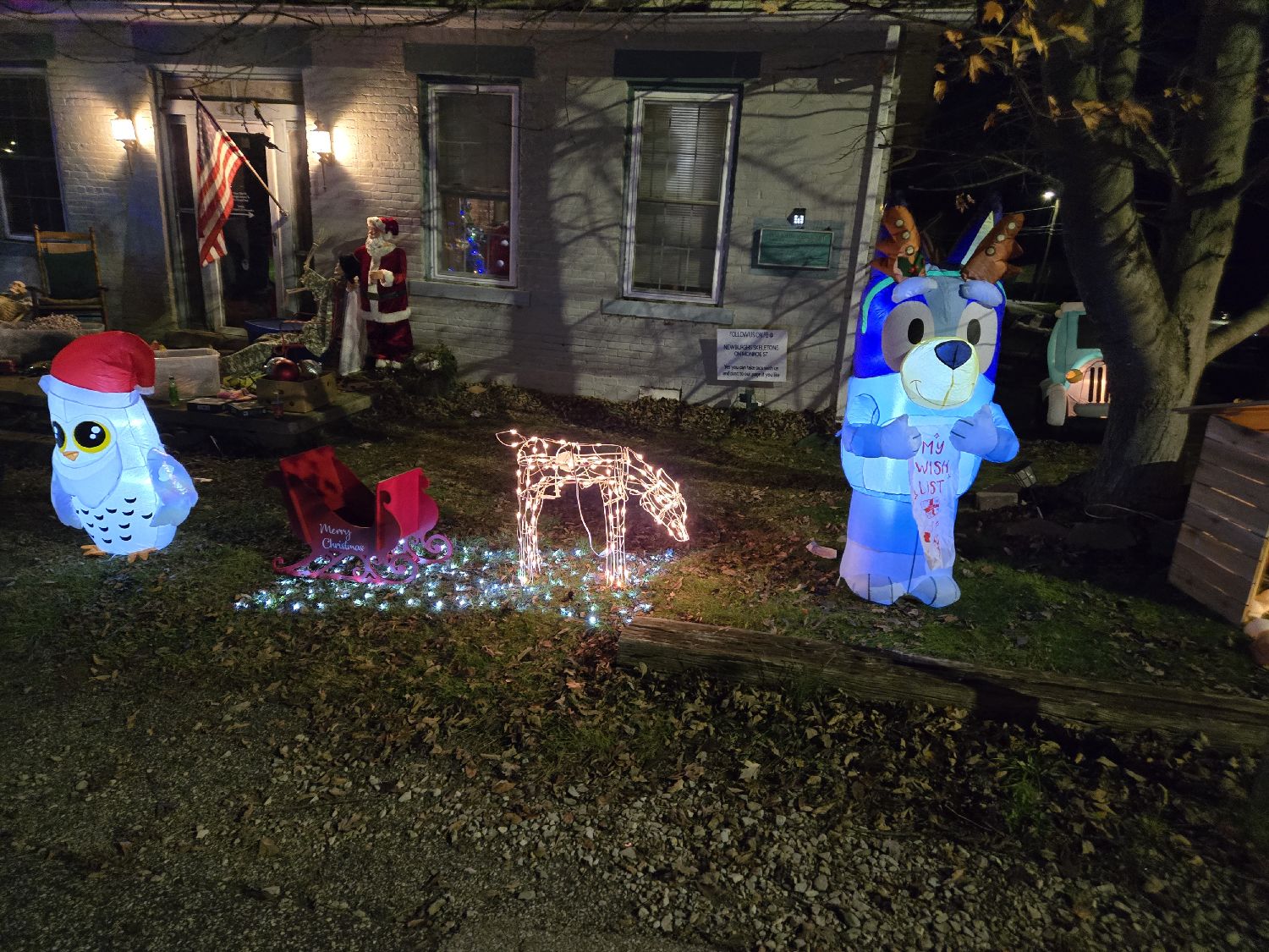 Newburgh Skeletons On Monroe Street, Christmas lights in Newburgh, IN (photo 2)