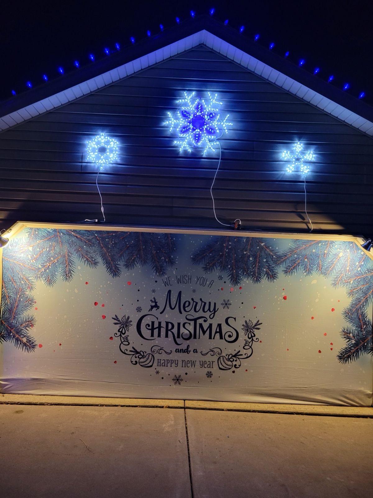 Cornwall Christmas, Christmas lights in Joliet, IL (photo 1)
