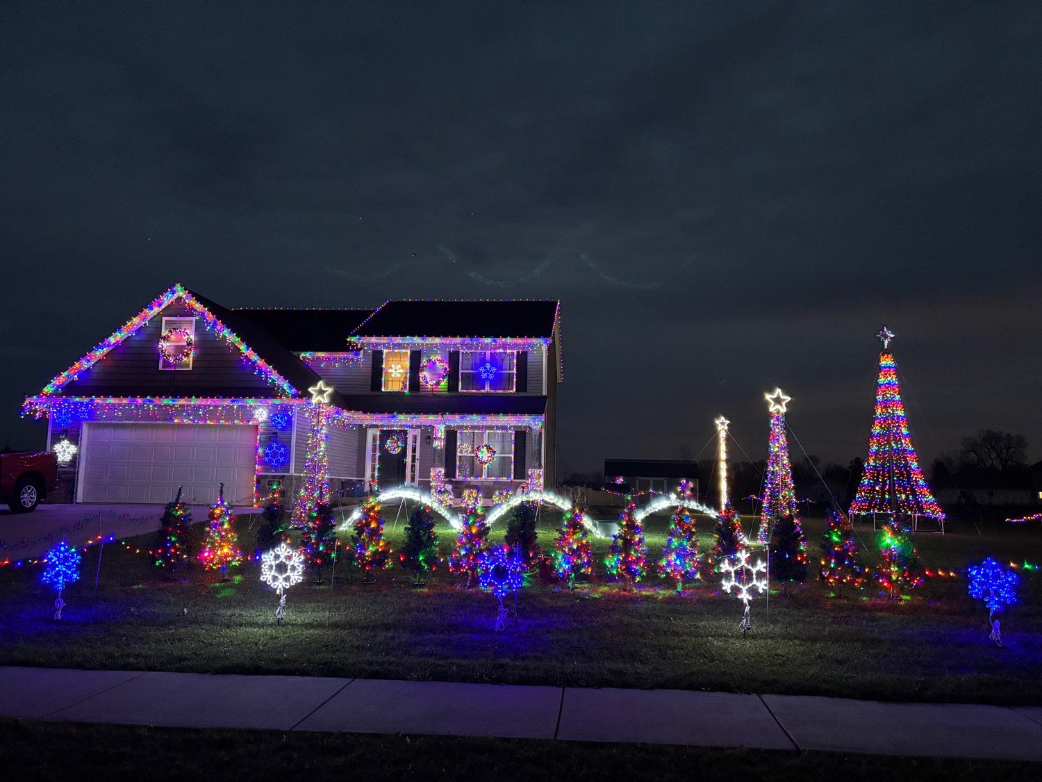 Buschmanns Lights, Christmas lights in Northwood, OH (photo 4)